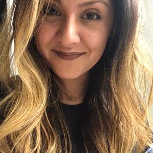 Meet your Posher, Brittney